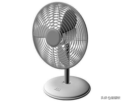 电风扇光嗡嗡响不转怎么维修,电风扇低档不转高档转怎么回事