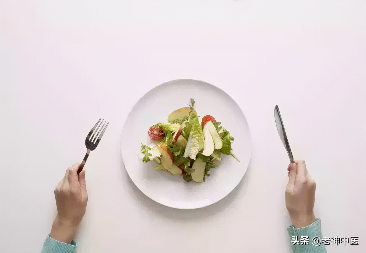 小孩呕吐积食偏方,儿童腹胀积食怎么办