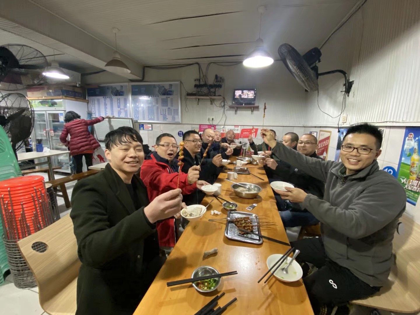 不负韶华我们都是追梦人公益广告,不负韶华我们都是追梦人完整版