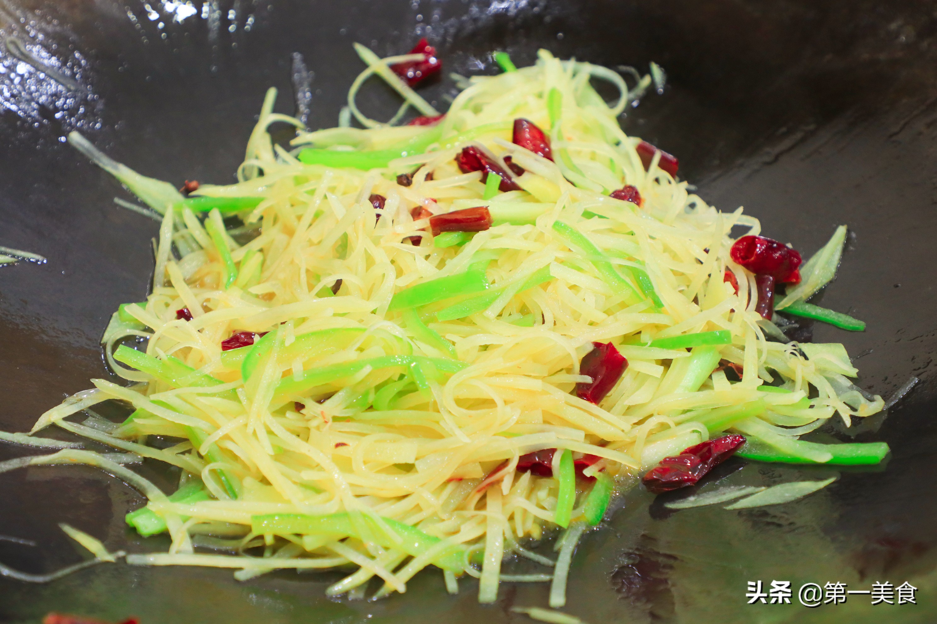 航天员回来第一餐吃什么,航天员返回第一餐