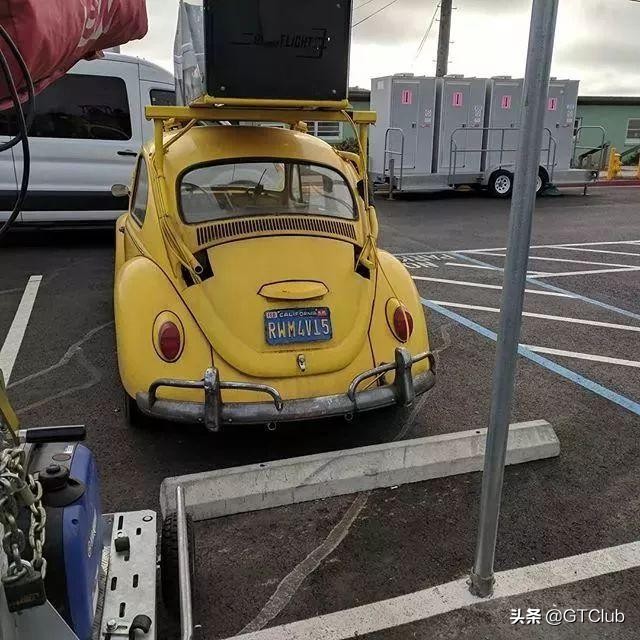 大黄蜂电影里反弹球车型,大黄蜂第七代跑车电影