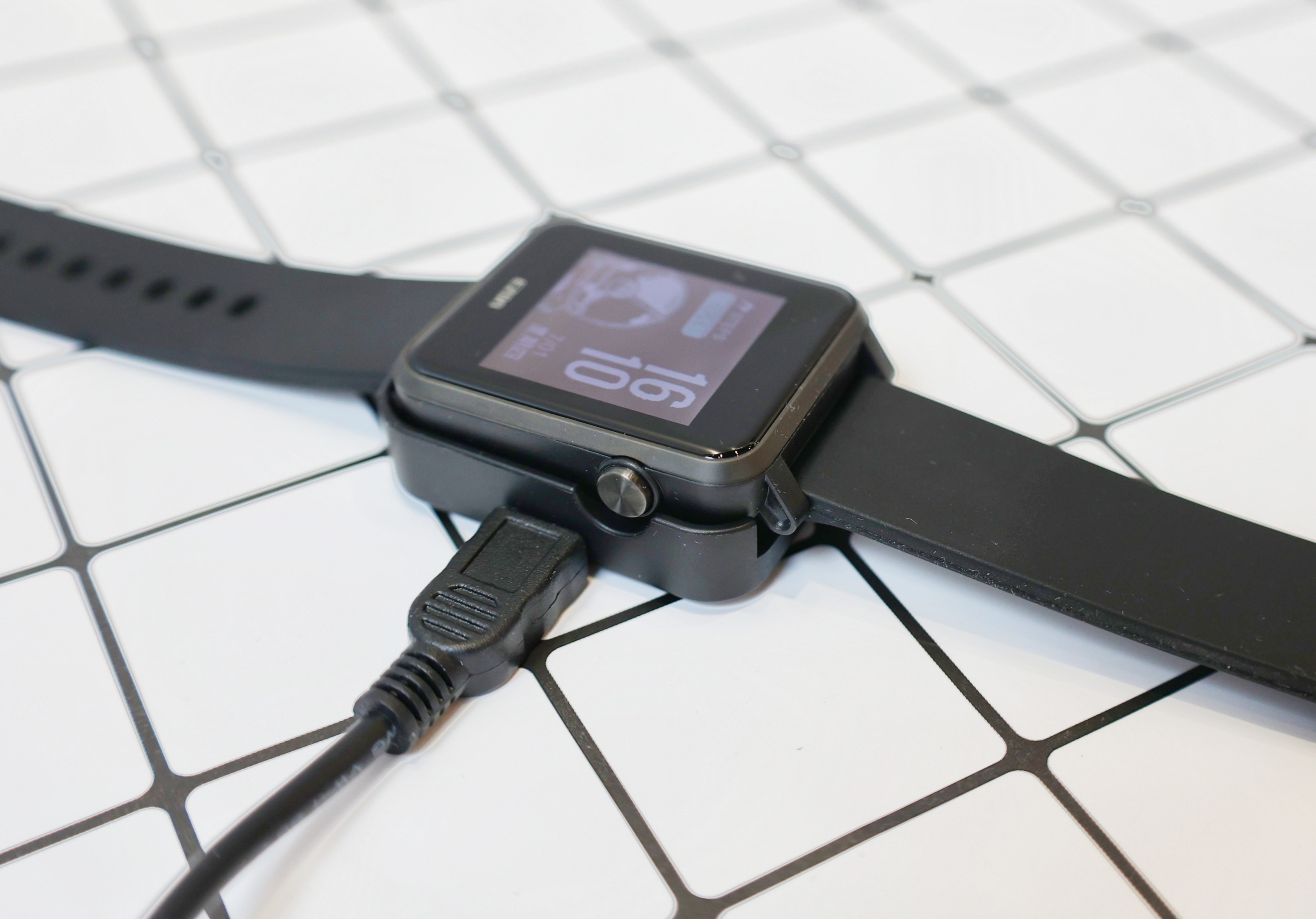 今天你运动了吗?宜准运动手表R1评测:适合的才是最好的运动手表