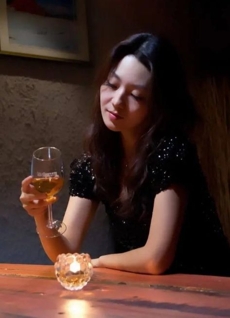 有个人可以爱就够了,有一个人能爱你很久