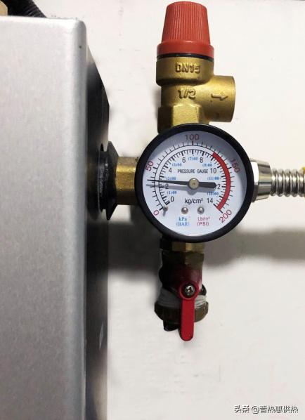 平板壁挂太阳能热水器使用方法,壁挂太阳能热水器面板的操作