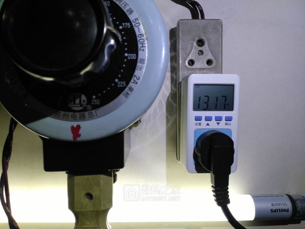 飞利浦一体日光灯拆解,飞利浦飞凡灯管维修