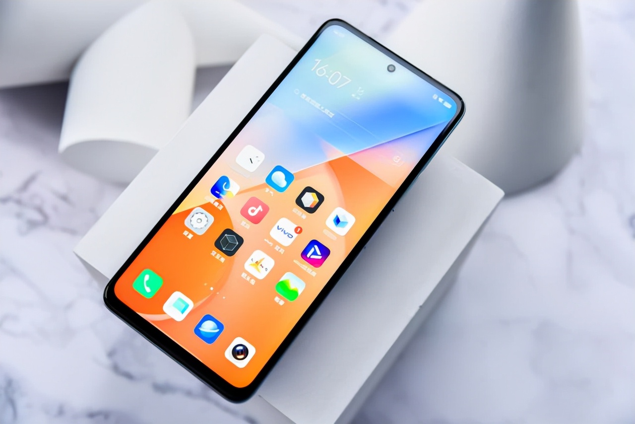 华为低价高配手机千元机,oppo高配低价的千元机推荐