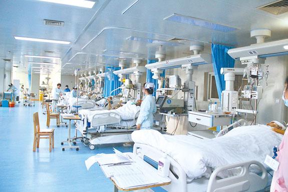 重症监护室平均每天花费上万,为什么重症监护室的费用那么高