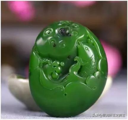 碧玉的种类和鉴别方法,碧玉手镯怎么辨别优劣