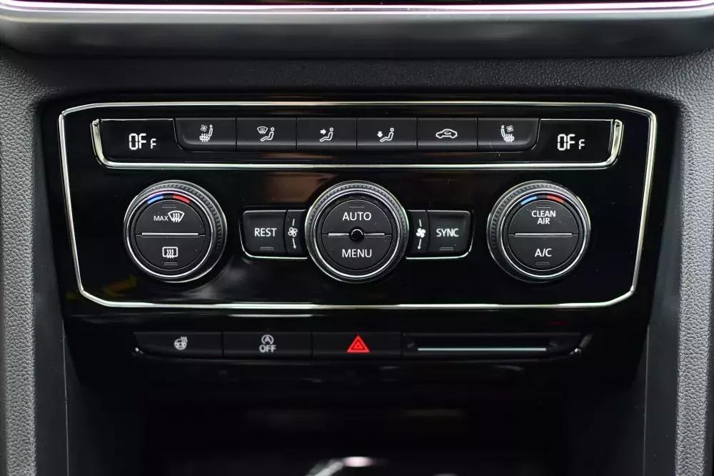 大众途昂汽车试驾视频,大众途昂试驾小视频