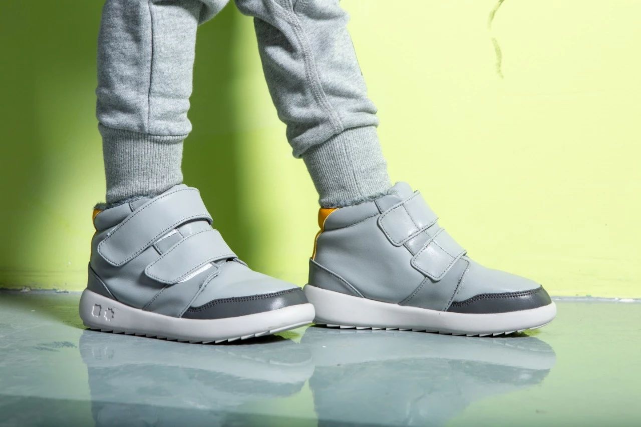 小蓝羊是机能鞋吗,小蓝羊的鞋子的优点