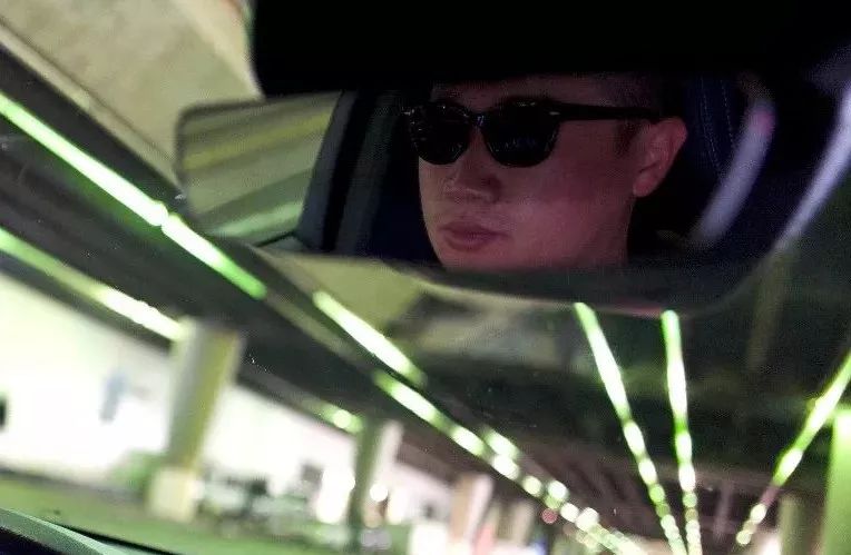 擎怀|于美利坚告别“6”的罗曼蒂克