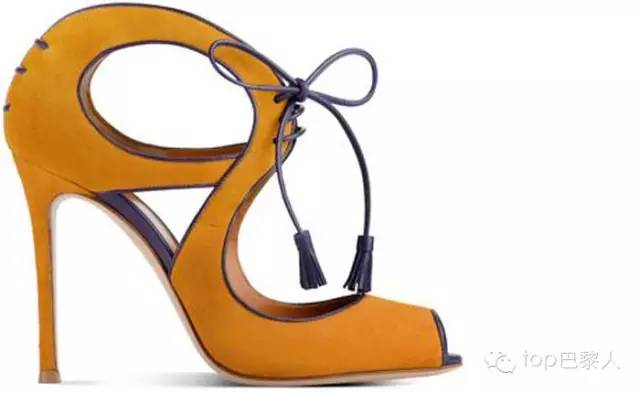 女生必穿的十款大牌鞋,女生值得入的潮鞋有哪些