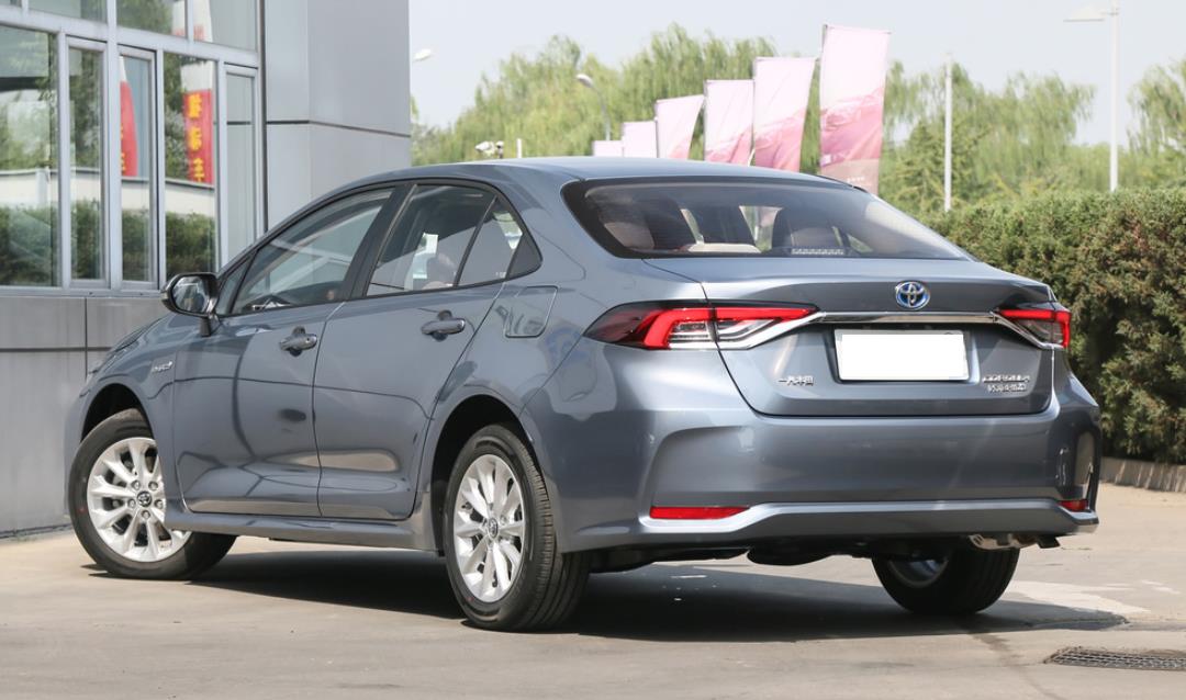 丰田卡罗拉省油王落地价,省油的丰田卡罗拉