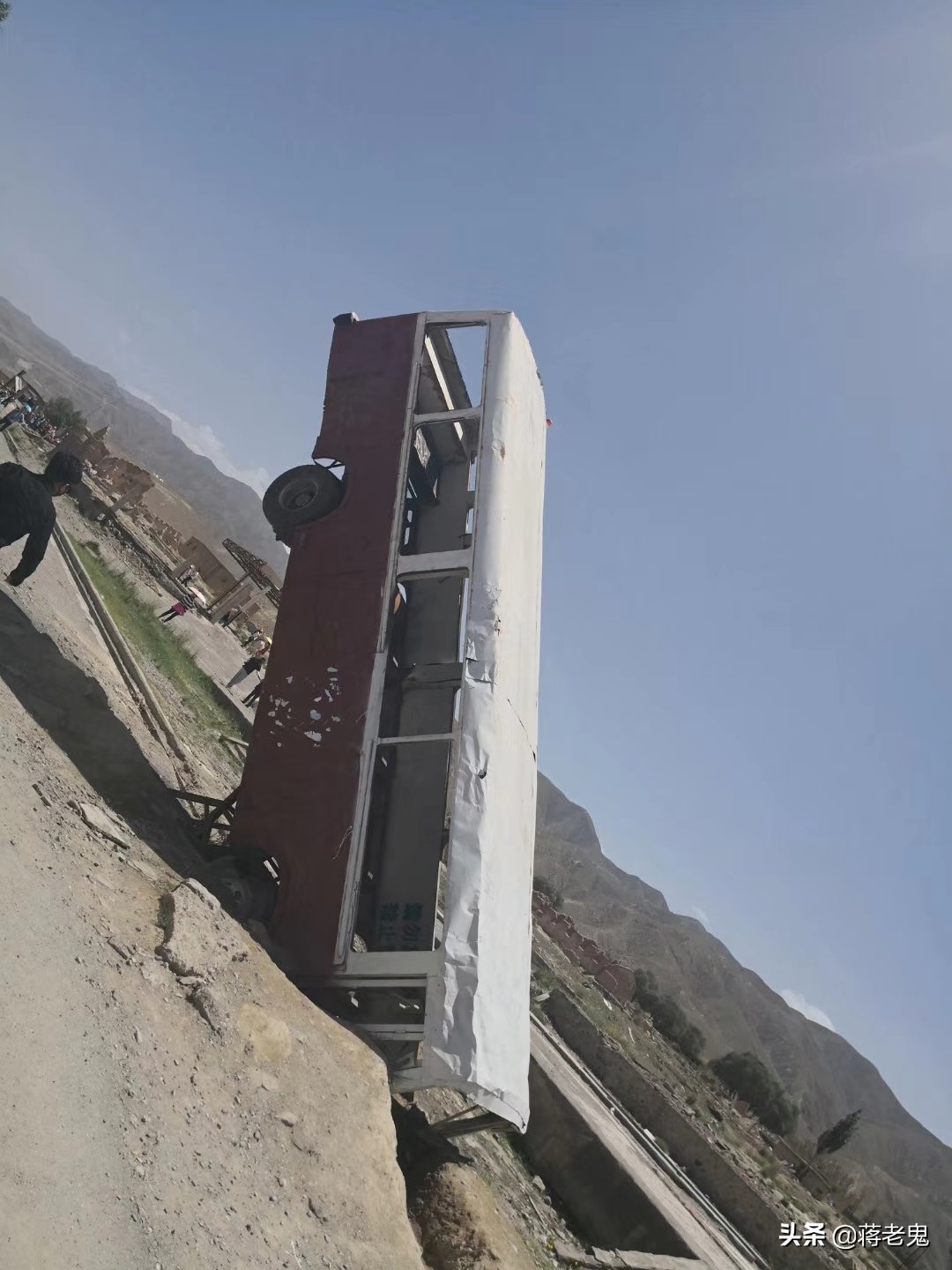 带着老婆，老婆闺蜜，大姨子和小姨子一起单车*藏西**自驾游（六）