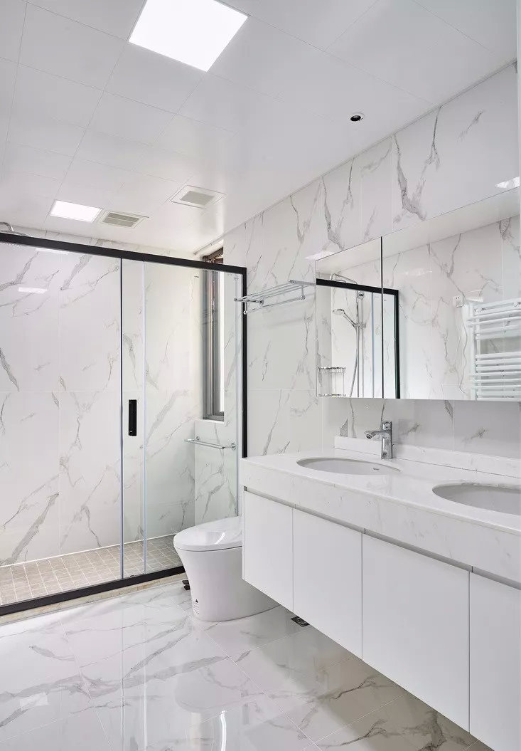 卫生间洗漱台有臭味反上来怎么办,卫生间的排污管反臭味如何解决