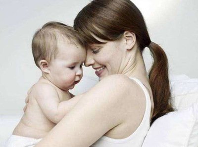 邻居抱宝宝上门讨奶,邻居抱娃借奶怎么办