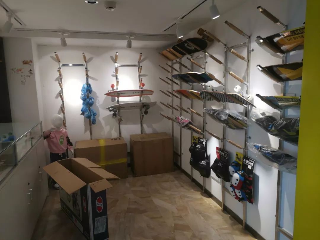 平衡车一个烧钱的运动 (实体店推荐的平衡车)