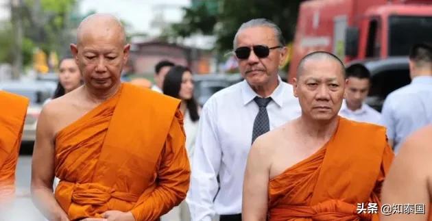 泰国警方要小费,泰国警察要小费