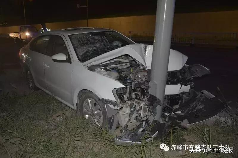 租车无证出现事故需要自己赔偿,无证租车出事