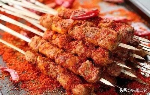 怎么辨别羊肉是山羊肉还是绵羊肉,羊肉是山羊肉好吃还是绵羊肉好吃