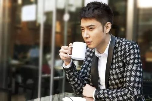 夏家三千金唐嫣完整视频,夏家三千金唐嫣罗晋