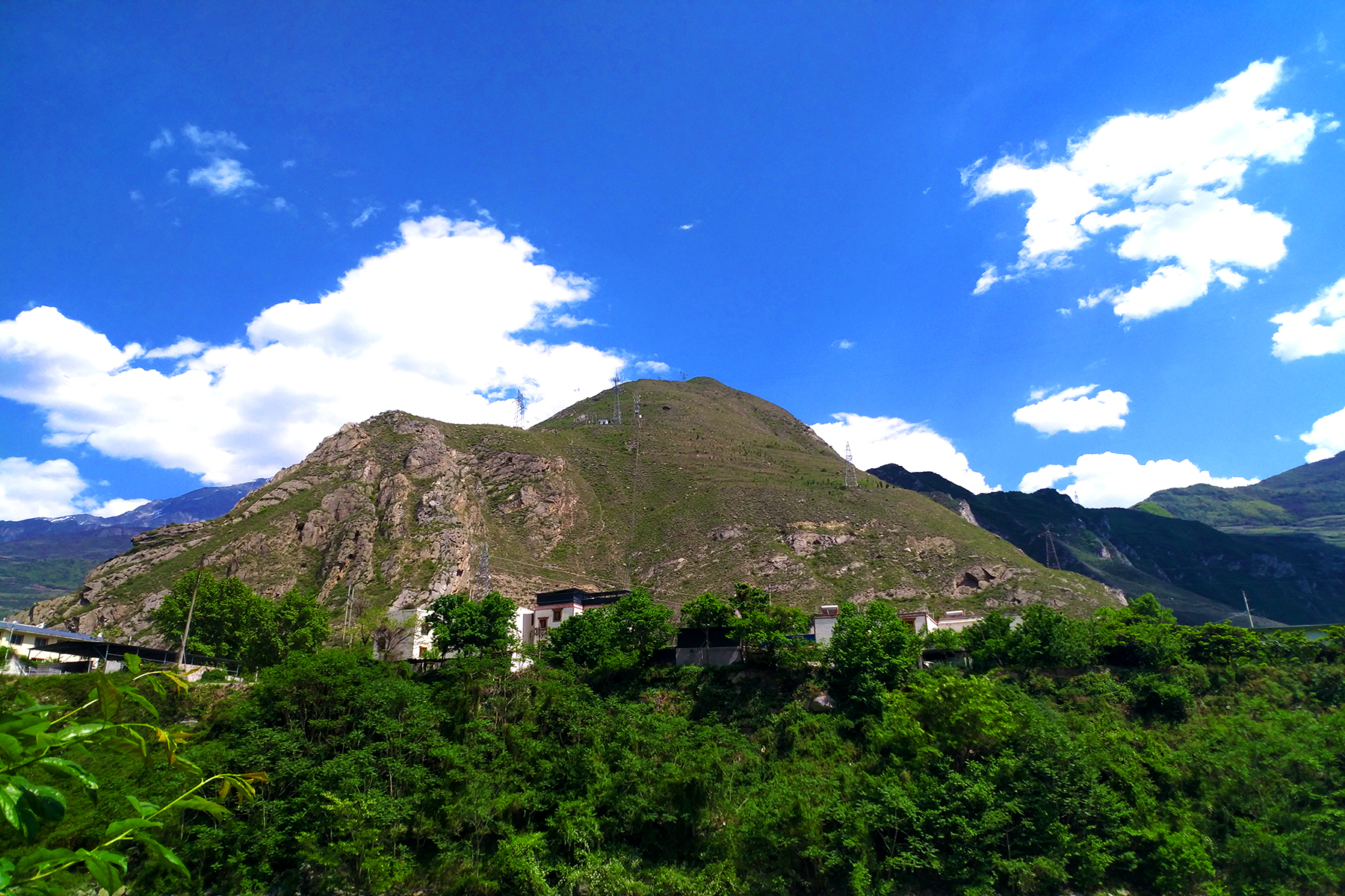 阿坝藏族羌族自治州哪个县最发达,阿坝每个县的经济状况