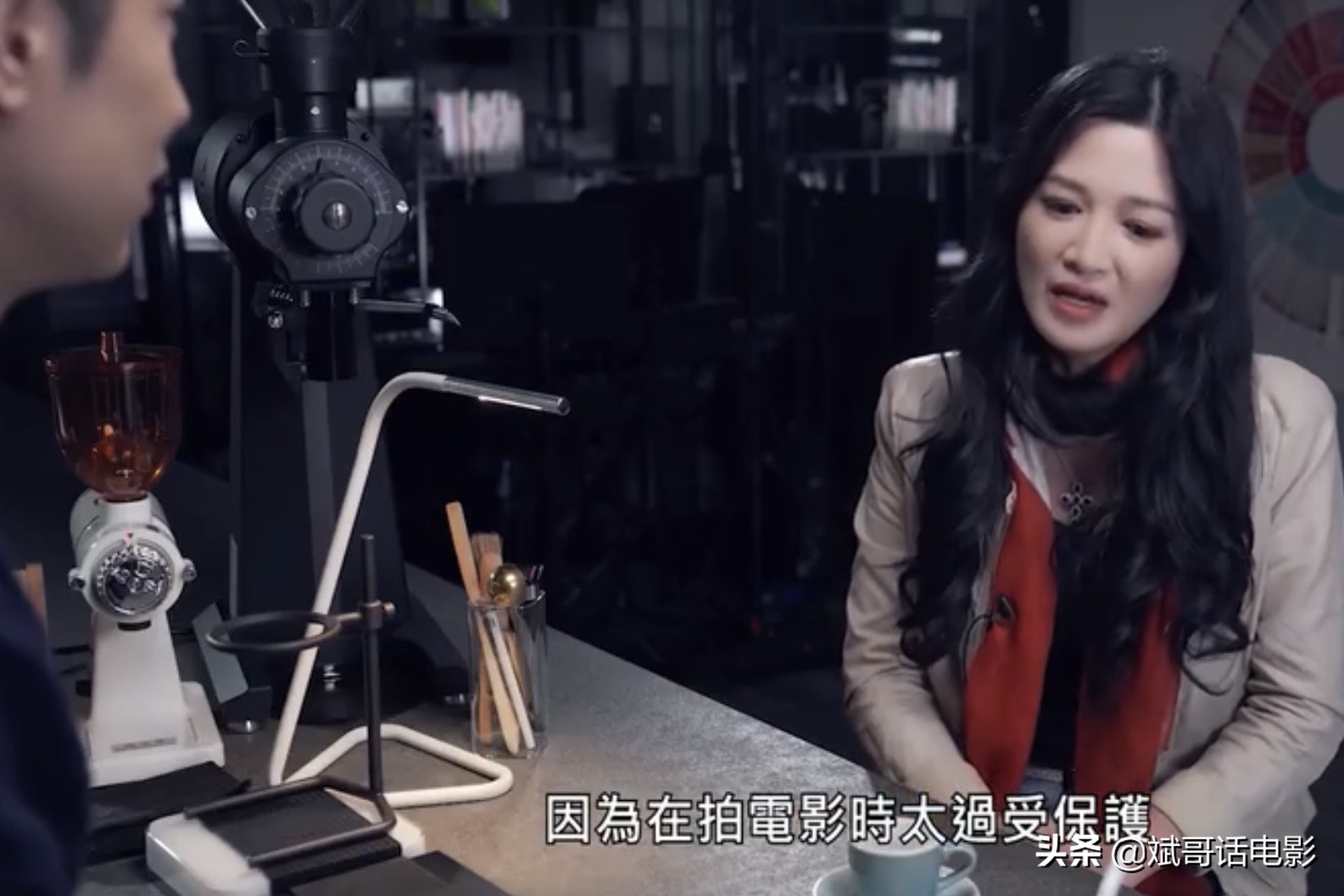 1998版鹿鼎记几个老婆被采访,98版韦小宝七个老婆重聚