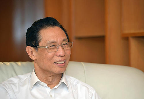 钟南山院士提倡多饮牛奶,钟南山院士建议多喝牛奶强壮身体