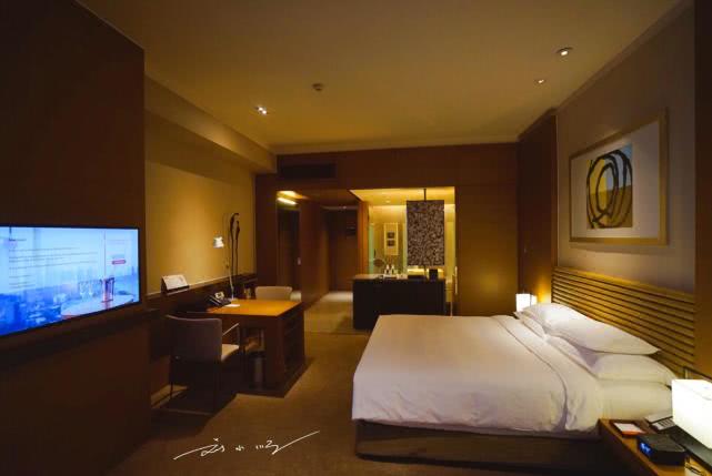 上海外滩最值得住的酒店,来上海不去外滩