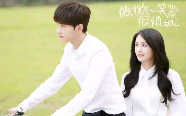 微微一笑很倾城肖奈对微微的偏爱,微微一笑很倾城肖奈与微微的初遇