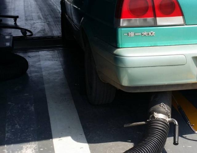 年审尾气没过是不是就很麻烦了,汽车年检尾气如何顺利通过