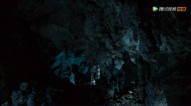 袭胸,下跪,尿裤子,新版《天龙八部》还能再恶心点吗?