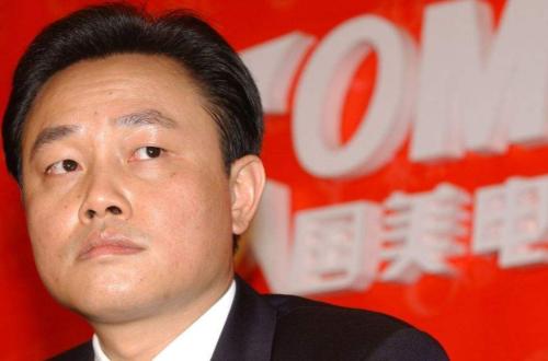 刘强东夹缝中的京东帝国,刘强东如何重塑万亿京东