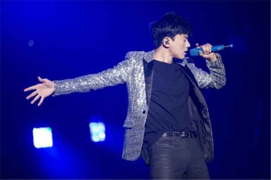 张杰回应演唱会被吐槽,张杰回应质疑