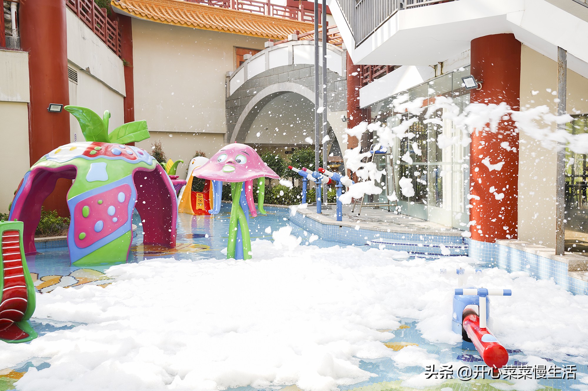 广东潮州有个温泉梯田,被人誉为蓬莱仙境,有粤东第一温泉之称