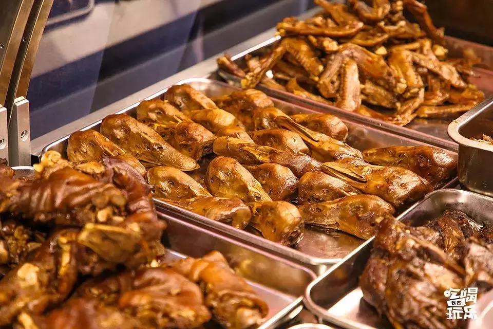 浏阳蒸菜腊鱼蒸豆豉,湖南特色浏阳蒸菜简单好吃又下饭