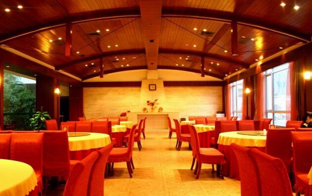 北京金隅凤山温泉度假村周边景点,金隅凤山温泉度假村附近滑雪