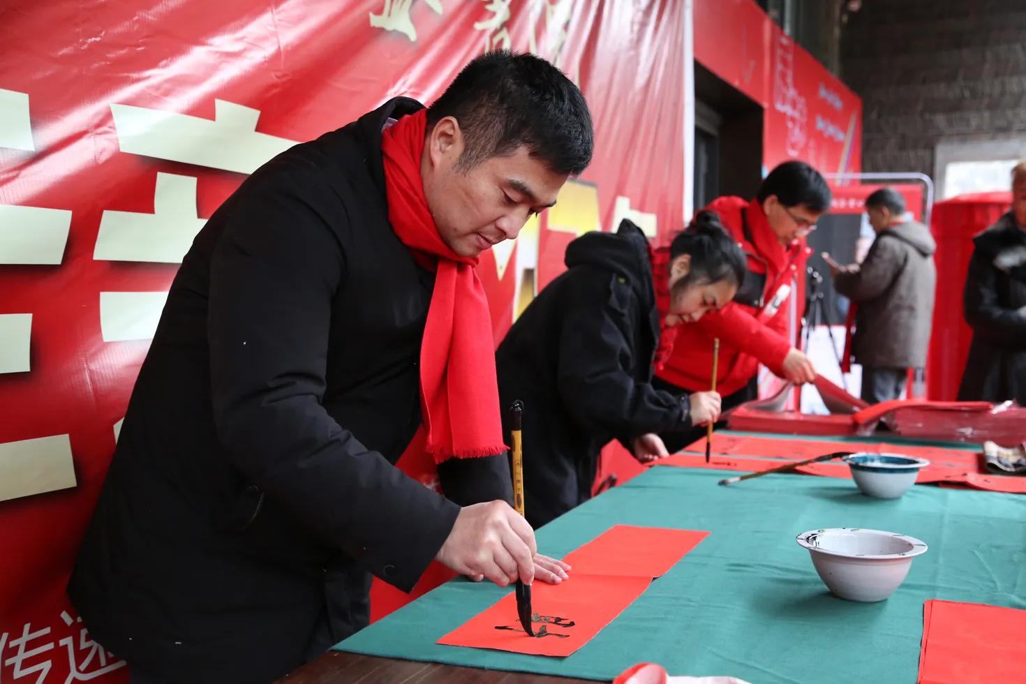 文化走亲越走越亲,杭州桐荫堂书院坚持17年爱心助学