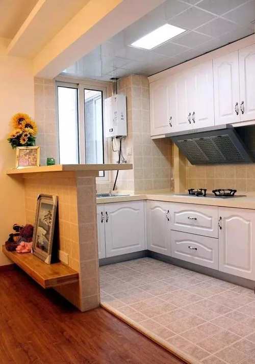 卫生间石膏板吊顶和集成吊顶,石膏板吊顶和集成吊顶哪个好看