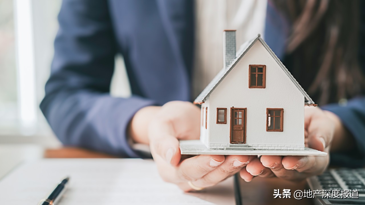 融信去年拿地,拿地王