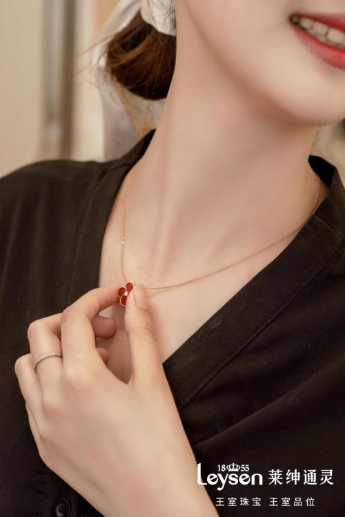 莱绅通灵珠宝款式,想买珠宝买什么