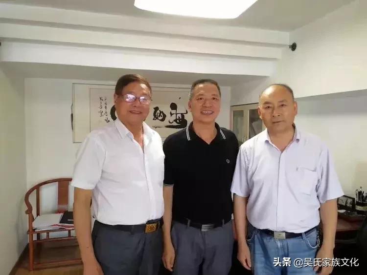 雨蒙蒙情深深一一无锡新吴区泰伯文化研究会走访宗亲企业