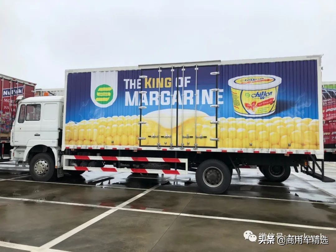 300马力的三轴货车配多大速比,300马力自卸车四桥