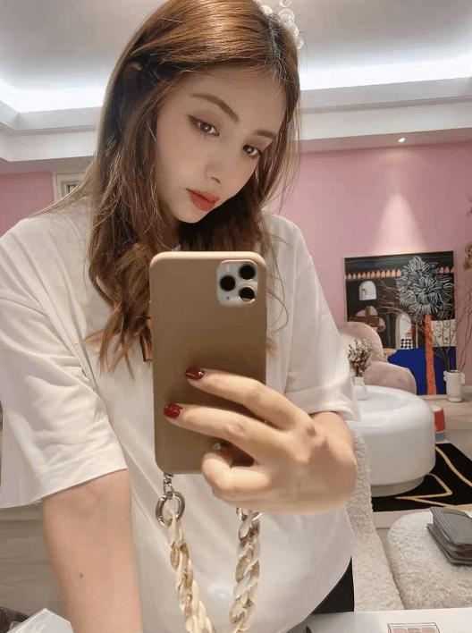 麦迪娜分享二胎生产日记,麦迪娜晒产前产后对比照