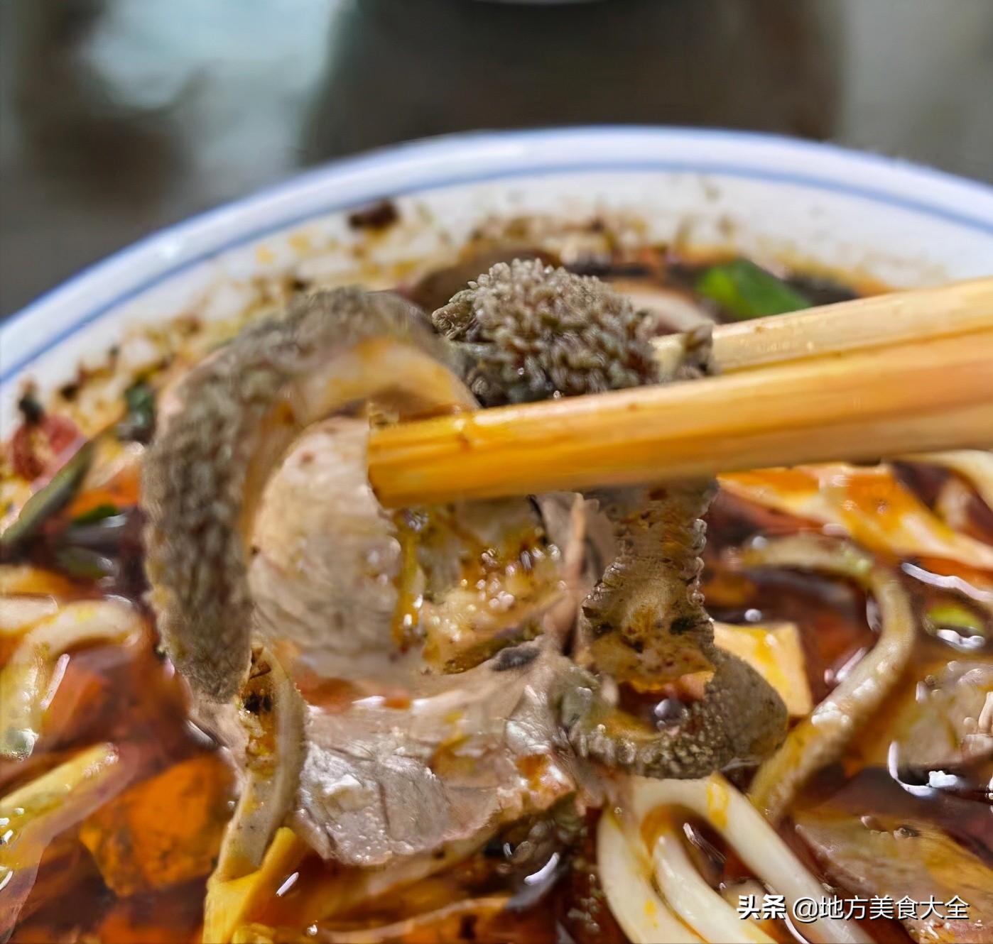 重庆南坪排队的羊肉粉,重庆排队羊肉粉