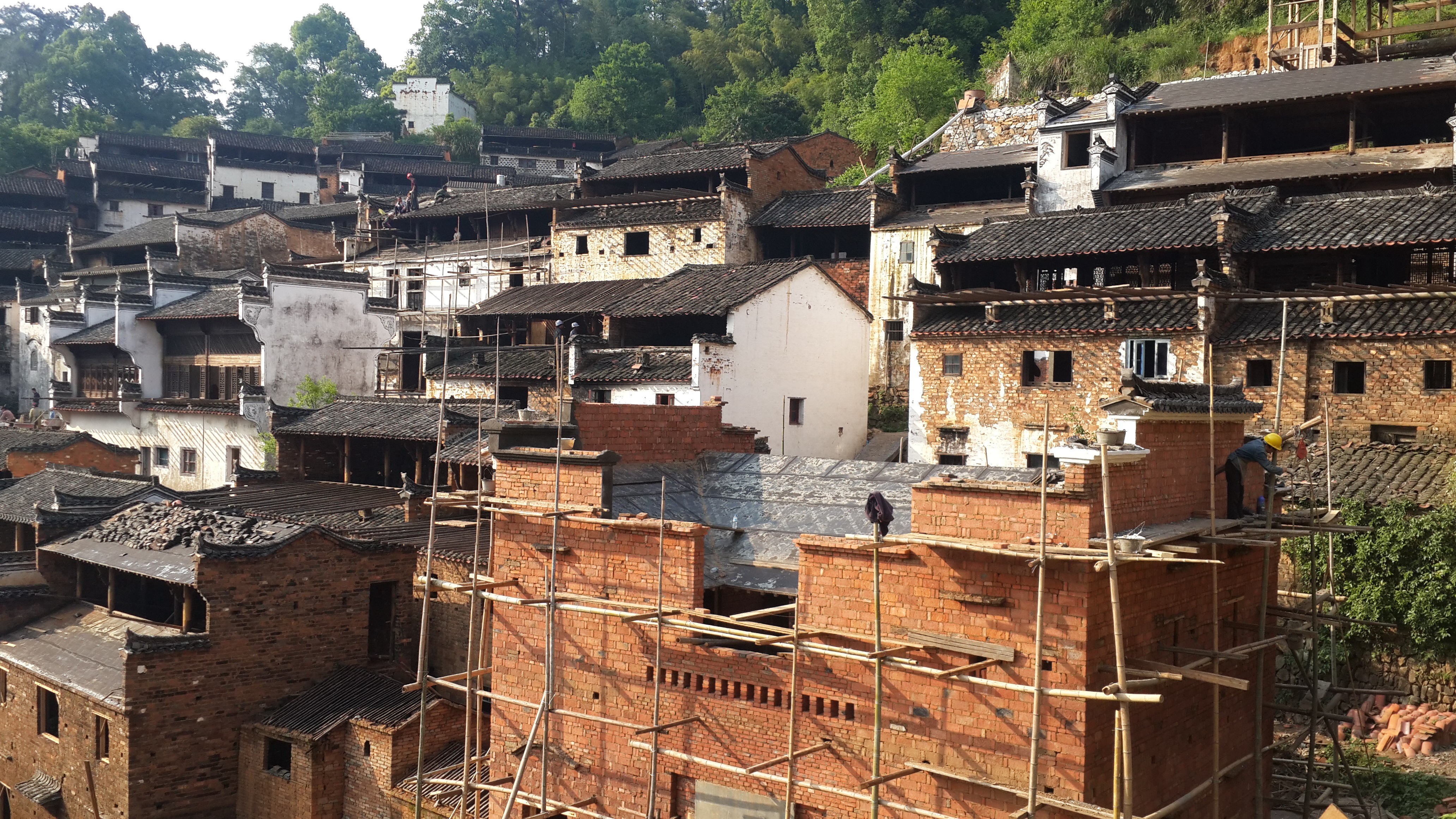 农村破旧老民居如何改造为特色民宿？可自住可出租，半年赚回房钱