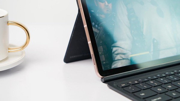 三星galaxytabs7+5g,三星galaxytabs7+