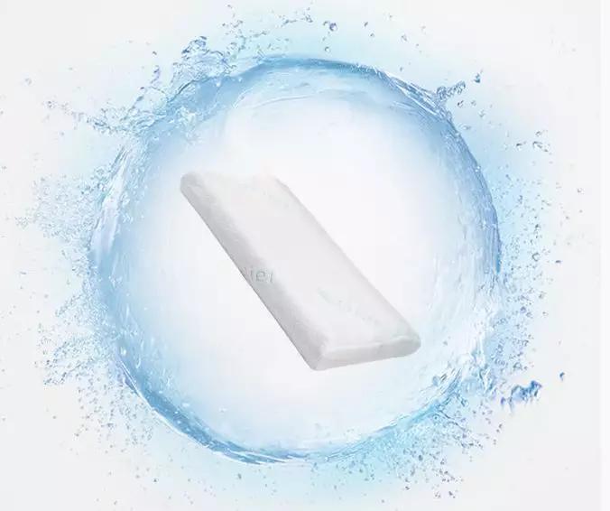 符合人体工程学的睡觉枕头,减压睡眠枕头