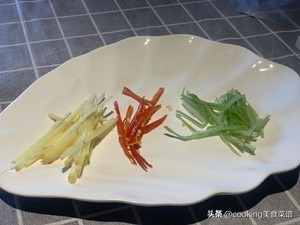 怎样清蒸多宝鱼好吃又简单窍门,怎么煮清蒸多宝鱼简单又好吃