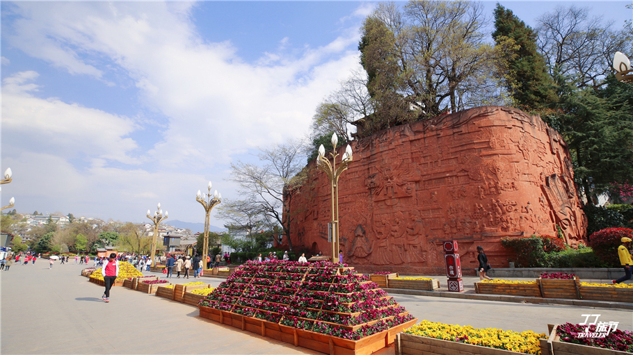 云南必去十大古镇景点推荐一下,云南必去的十大古镇景点推荐一下